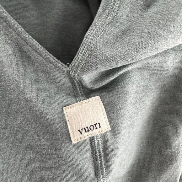 Vuori Boyfriend Shorts Womens Large Heather Green Stretch Athletic SS-2131 - Picture 6 of 9